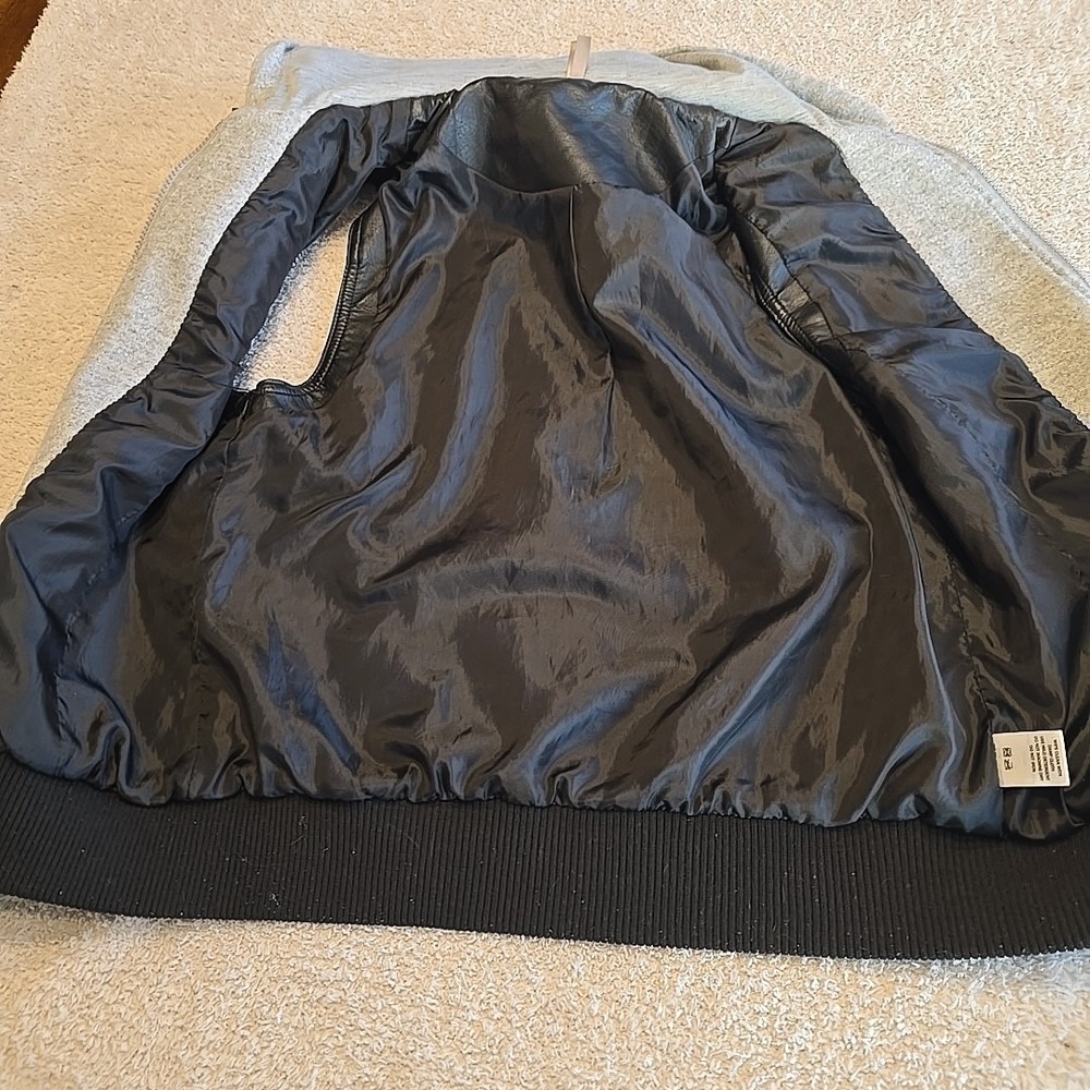Vanity Hooded Leather Look Double Zip‎ Vest Black/gray Juniors/teens M Y2K 90s - Picture 11 of 14